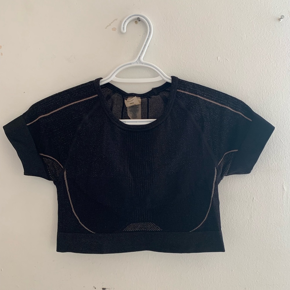 Aritzia TNA Sports Tee